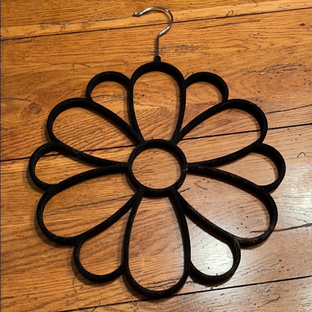 Decorative scarf 🧣 hanger
